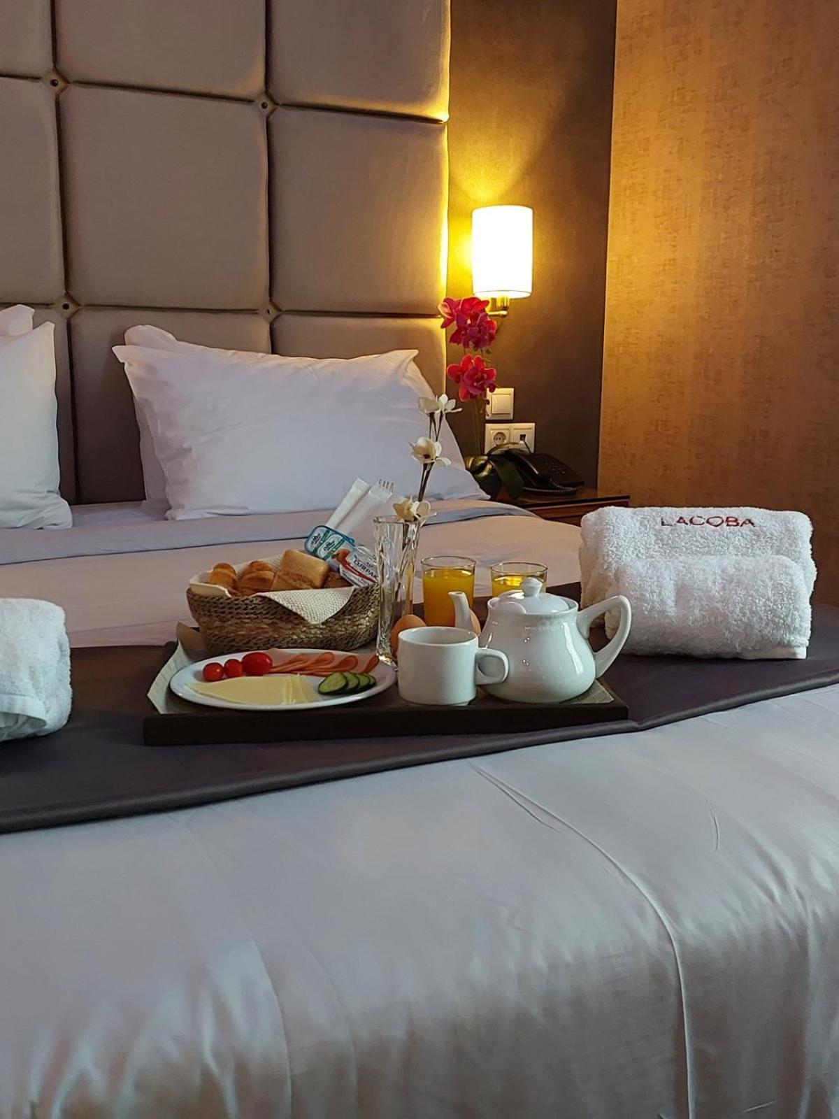 Lacoba Hotel (Adults Only) Atina Dış mekan fotoğraf