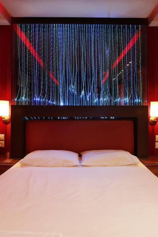 Lacoba Hotel (Adults Only) Atina Dış mekan fotoğraf